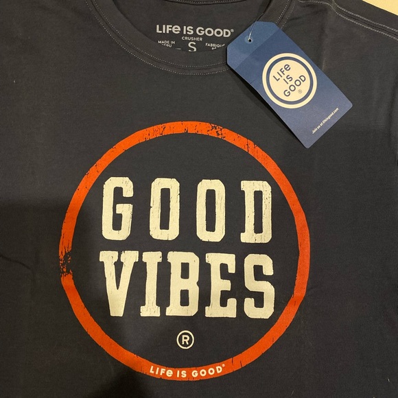 NWT Mens Life Is Good “Good Vibes” Coin Crusher Tee, Navy Blue sz Small - Picture 2 of 6